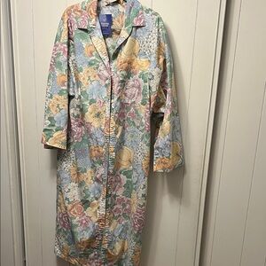 Oscar de la renta for swirl nightgown